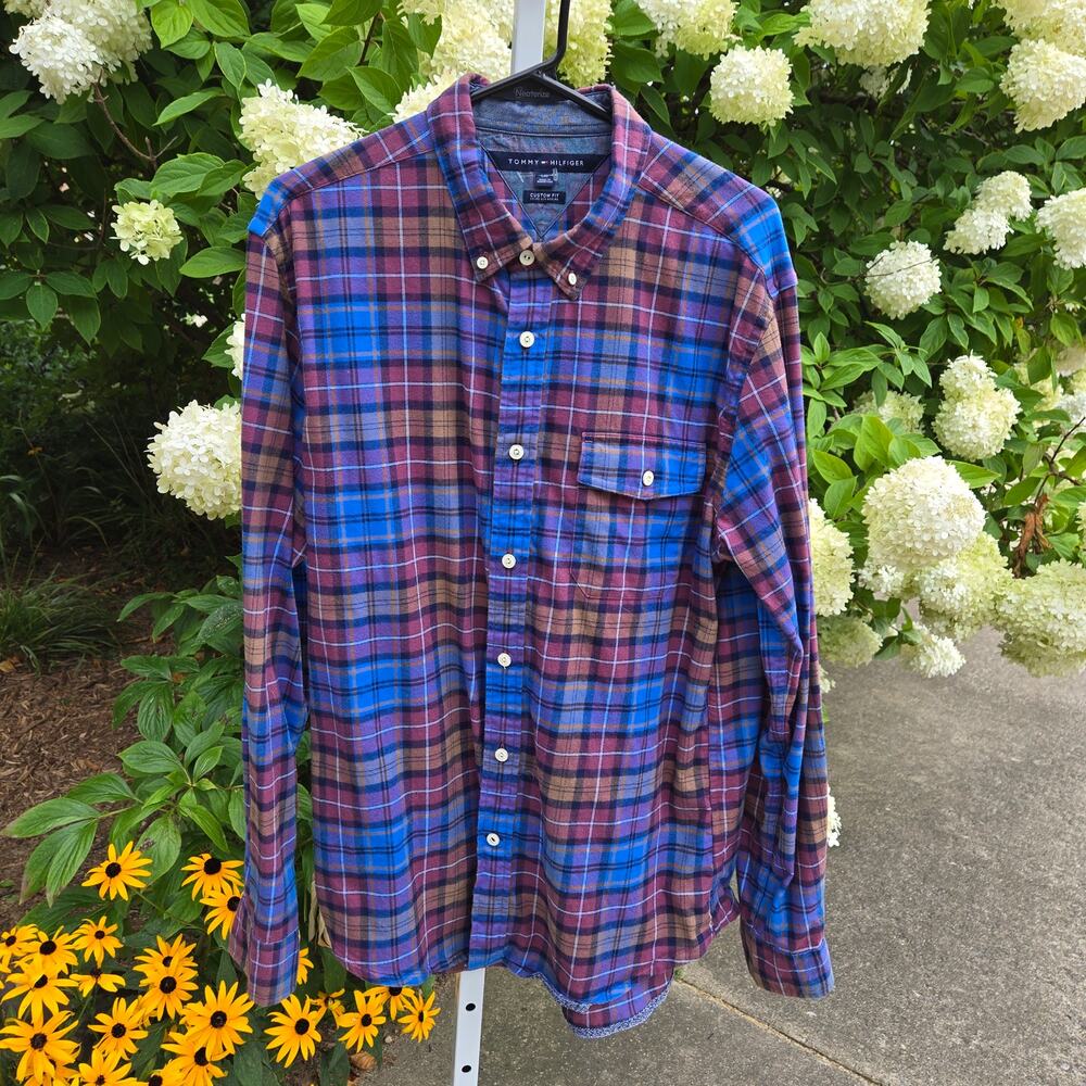 Tommy Hilfiger Men's Shirt Plaid Preppy Buttondown Custom Fit Blue Red sz Large